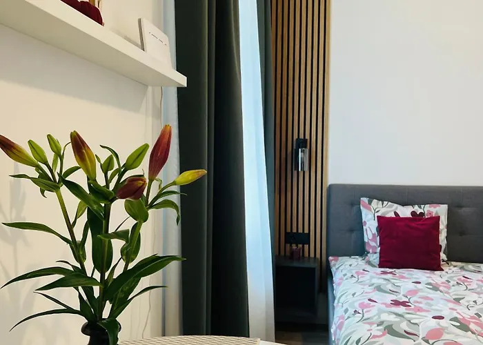 Cherry Apartment